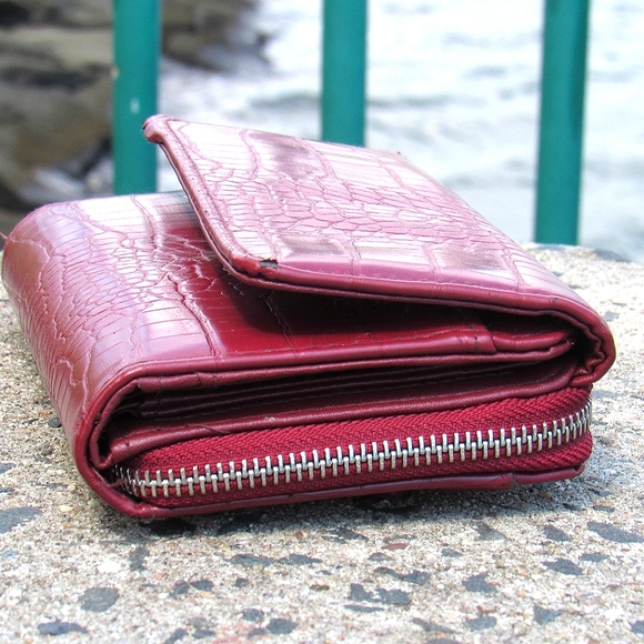 Wallet - Picture 9 of 15